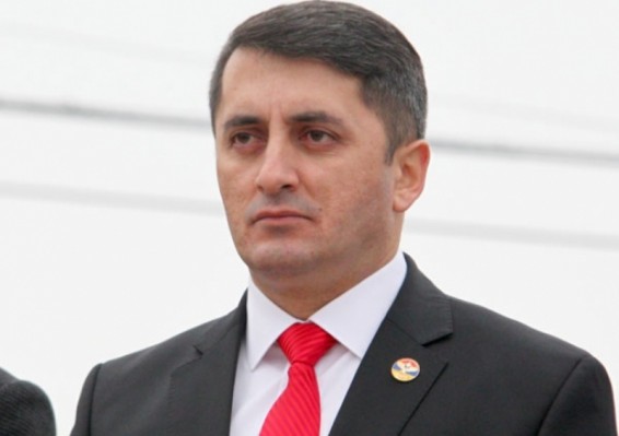 Շնորհավո՛ր անկախությունդ, անպարտելի՛ Արցախ