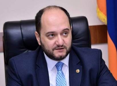 Հայաստանի դպրոցներում դասագրքերն անվճար բաշխելու հարցում փոփոխություններ կլինեն. նախարար