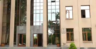 Դատարանը շարունակում է Գագիկ Ծառուկյանին կալանավորելու վերաբերյալ ԱԱԾ միջնորդության քննությունը. դատարանի բակում են Ծառուկյանի աջակիցները․ ուղիղ