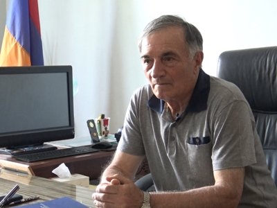 Մենք սիրում ենք նարդի, շաշկի խաղալ, բայց սա շատ լուրջ շախմատի տախտակ է. Արկադի Տեր-Թադևոսյան
