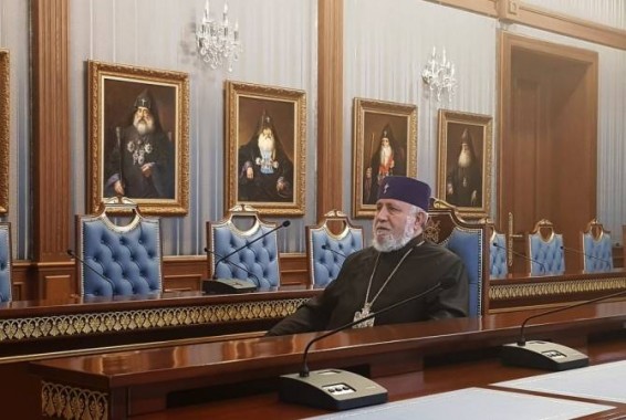 Գարեգին Բ-ն տեսակապով զրույց է ունեցել Հյուսիսային Ամերիկայի հայոց թեմերի առաջնորդների հետ