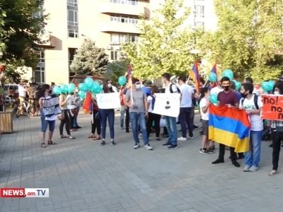 15 րոպե լռության ակցիայից հետո բնապահպանների երթն ավարտվեց. սկիզբ դրվեց անհնազանդության խաղաղ ակցիաներին