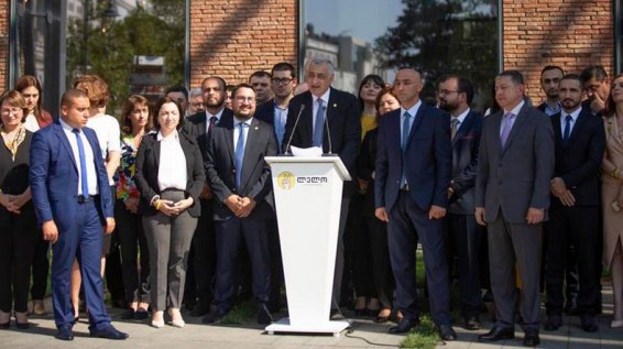 Սոսկար Փութուլյանն առաջադրվել է «Լելոն հանուն Վրաստանի» կուսակցության մեծամասնական թեկնածու