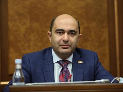 Նրանք, ովքեր չեն զորակոչվել և թիկունքում են, պետք է շարունակեն աշխատել, արարել, հարկեր վճարել. Մարուքյանի կոչը