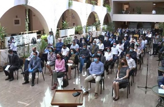 Երևանի ավագանին 1 մլրդ 825 մլն դրամ հատկացրեց 100 փոքր ավտոբուսների գնման համար. «Լույս» խմբակցությունը չմասնակցեց քվեարկությանը