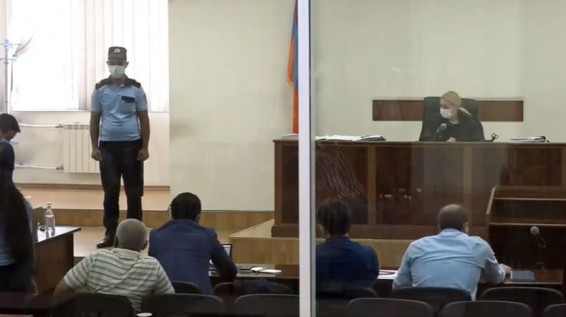 Сейран Оганян и Юрий Хачатуров в Арцахе: судебное заседание отложено