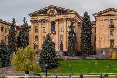 Հայաստանի խորհրդարանն առաջին ընթերցմամբ մի շարք փոփոխություններ է հաստատել գործող օրենքներում