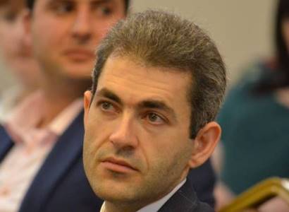 Պատերազմի սերունդը. Վահեն շատ բան կարող էր տալ իր հայրենիքին, սակայն ընտրեց ամենաթանկը. News.am