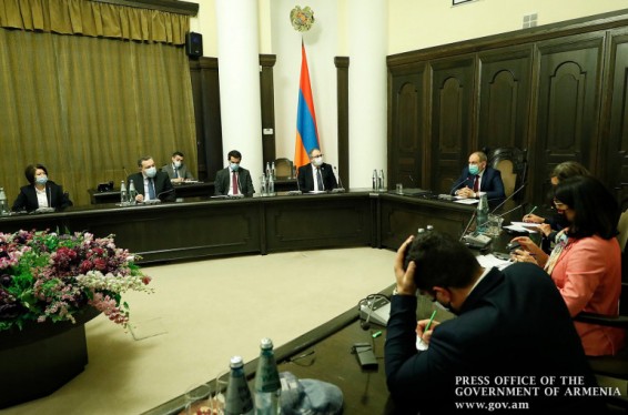 Արցախի և նրա ժողովրդի ինքնապաշտպանությունը մեր առաջին խնդիրն է. վարչապետն ասել է Ֆրանսիայի խորհրդարանական պատվիրակությանը