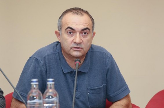 «Լավ ինչքան կարելի է չհասկանալ, որ պարտվածը կամ նրա օրոք պարտություն ընդունողը, պետք է հեռանան։ Օր առաջ». Թևան Պողոսյան