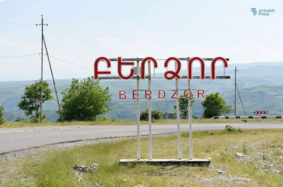 Այսուհետ Արցախ մուտքն ու ելքը հնարավոր է միայն Բերձոր-Ստեփանակերտ ավտոճանապարհով. Արցախի տեղեկատվական շտաբ