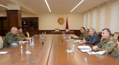 Վաղարշակ Հարությունյանը ՌԴ խաղաղապահ զորախմբի հրամանատարի հետ քննարկել է գերիների վերադարձի եւ այլ հարցեր