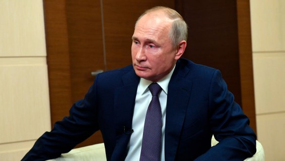 Путин внес в ГД законопроект о запрете второго гражданства для военных и госслужащих