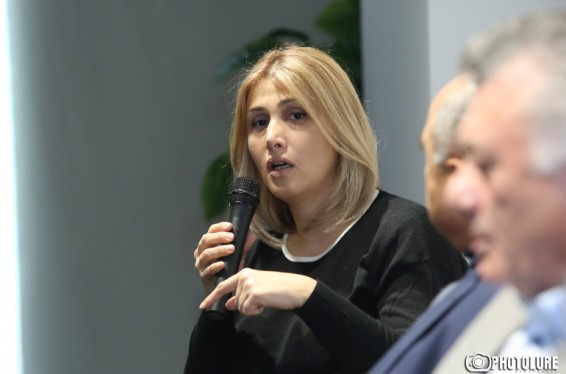 Փաշինյանի միակ հույսը մնացել է դատարանների նկատմամբ ճնշումը. առայժմ դա իր մոտ առանձին դատավորներին կանչելով է դրսևորվում,  բարդ է ասել, թե հետագայում ինչպիսի դրսևորում կստանա. Է. Վարդանյան