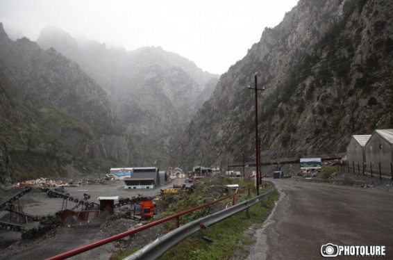 Ապարանում թույլ մառախուղ է, Լարսը բաց է բոլոր տիպի տրանսպորտային միջոցների համար
