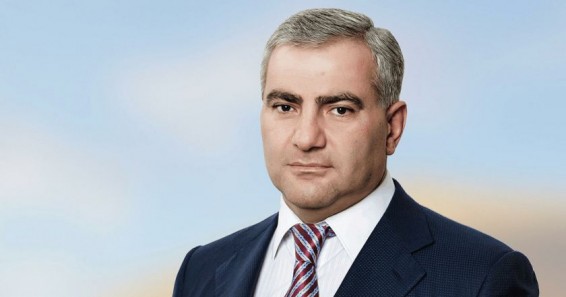 Бескровная смена власти - единственный правильный выход: Самвел Карапетян