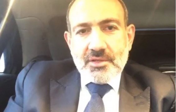 Хочу посмотреть вам прямо в глаза: Пашинян обратился к жителям Сюника по дороге в марз