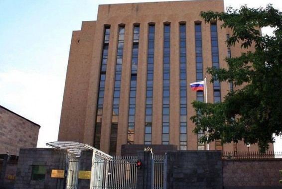 Родные без вести пропавших военнослужащих провели акцию протеста у посольства России