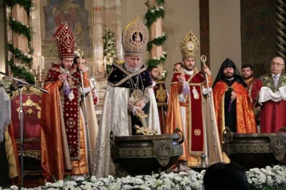 Հայ առաքելական եկեղեցին այսօր նշում է Հիսուսի Ծննդյան և Աստվածհայտնության տոնը