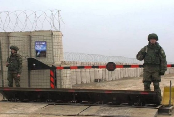 Российские миротворцы несут службу на наблюдательных пунктах Мартакерта