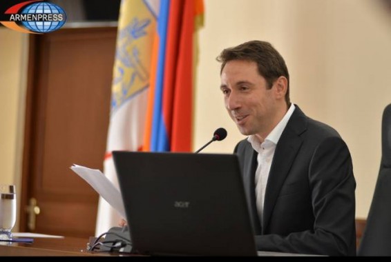 Айк Марутян не собирается уходить с поста мэра Еревана и не покинул партию «Гражданский договор»