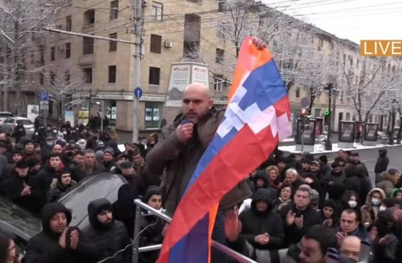 «Արցախն, ինչպես Փրկիչը, խաչվեց մեր մեղքերի համար». Արմեն Աշոտյան