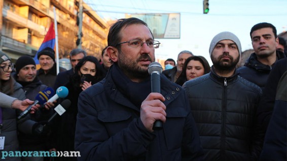 Им ничего больше не осталось, могут возбудить дела против всего 3-миллионнного населения – Гегам Манукян