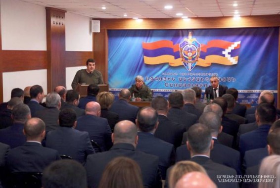 Араик Арутюнян представил аппарату СНБ Ашота Акопджаняна
