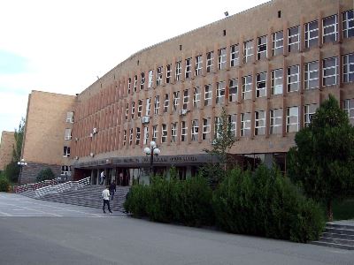 Հայ-Ռուսական համալսարանի կարգավիճակում կամ գործունեության պայմաններում ոչինչ չի փոխվում. համալսարանի ռեկտոր