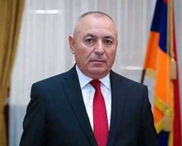 «Դուք անգնահատելի ներդրում ունեք ինչպես թիկունքում, այնպես էլ՝ աշխատանքային առաջնագծում». ԱԻ նախարարի շնորհավորանքը