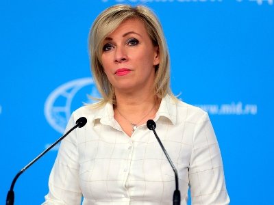 МИД РФ: Байдену следует объяснить происходящее в США, а не высказываться о России