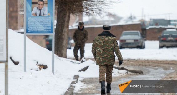 МՕ разъясняет куда пропали двое солдат из части в Джермуке