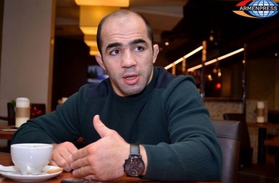 Փաշինյանն իր քմահաճույքներով և ազգակործան ձևով է ղեկավարում պետությունը. ուղղակի անհասկանալի է՝ ինչպես են հանրության լայն շերտեր լուռ հետևում այդ կործանմանը. Արսեն Ջուլֆալակյան