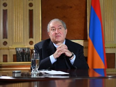 Сообщение адвокатов относительно двойного гражданства президента Армении направлено в ССС