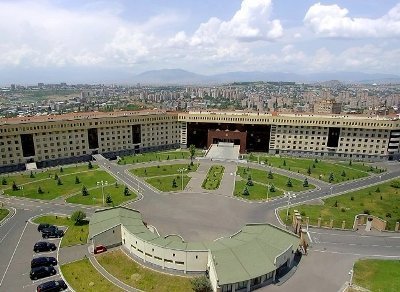 ՊՆ-ն իր վարչական համալիրի անձնակազմի համար ճաշարանային սննդի ծառայությունների մատուցման մրցույթ է հայտարարել