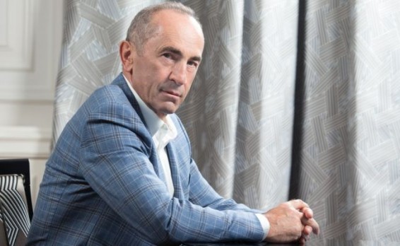Ռոբերտ Քոչարյանը ներկա չէ դատական ​​նիստին. սպասում են կորոնավիրուսի ախտորոշման թեստի արդյունքներին