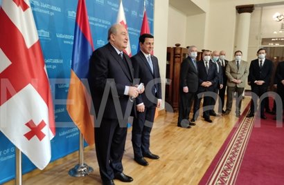 Находящийся в Тбилиси президент Армении встречается со спикером парламента Грузии