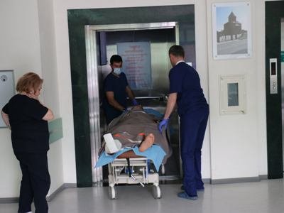 Во время поисковых работ в Джракане спасатель получил ранение