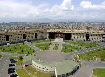 Համացանցում տարածված տեսանյութը մայիսի 17-ին հայ–ադրբեջանական սահմանին տեղի ունեցած միջադեպից է. ՊՆ