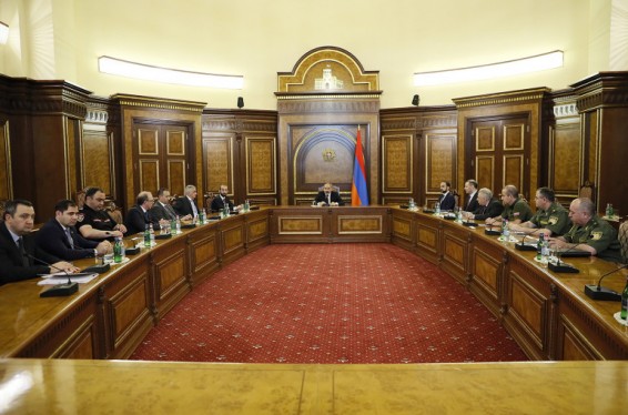 Տեղի է ունեցել Անվտանգության խորհրդի նիստ․ քննարկվել են հայ-ադրբեջանական սահմանին ստեղծված իրավիճակը, այն հանգուցալուծելուն ուղղված գործողությունների ընթացքն ու հետագա քայլերը