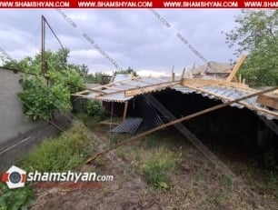 Փոթորիկը Խաչփառ գյուղում տան տանիքներ է պոկել ու շպրտել, կոտրել էլեկտրասյուներ և հաստաբուն ծառեր