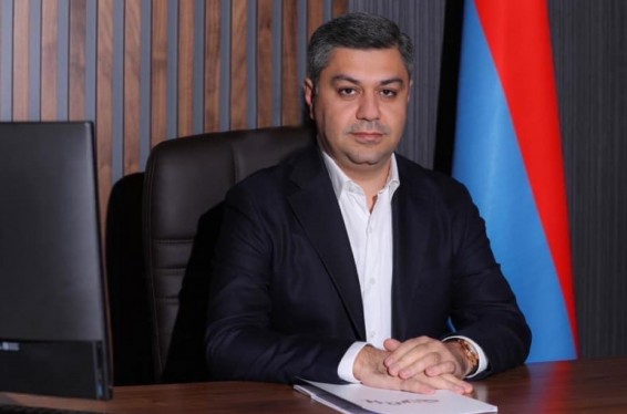 Թույլ չենք տա` բարոյականությունը փոխեն բթամիտ լայվերով․ Արթուր Վանեցյանի հարցազրույցը Սպուտնիկ Արմենիային