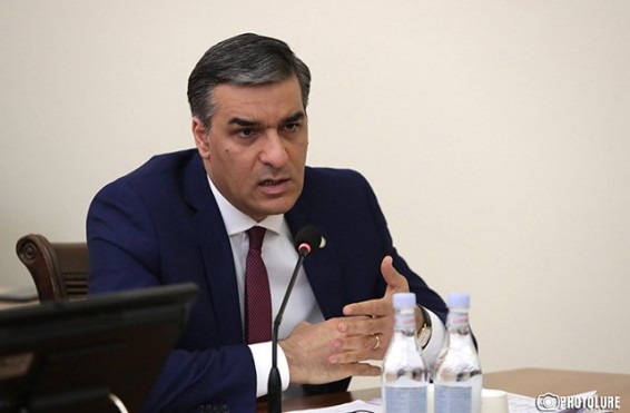 Էդուարդ Աղաջանյանի ակնհայտ սադրիչ գրառումը առաջացրել է վիրավորանք ու հայհոյանք պարունակող նոր «քննարկումներ». ՀՀ ՄԻՊ