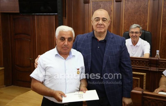 Գյումրու ոսկե հուշամեդալով է պարգևատրվել ՀՀ Ֆիզկուլտուրայի և սպորտի վաստակավոր գործիչ Վաչագան Վարդանյանը