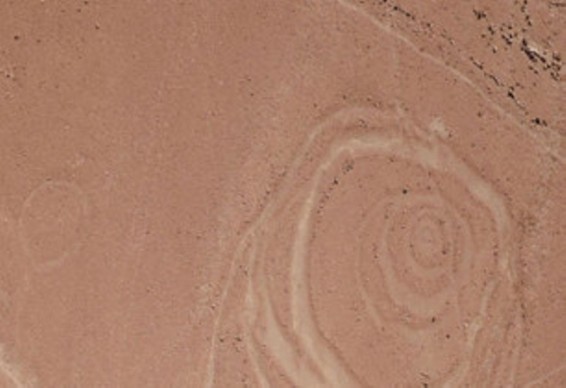 Պերուում հին քաղաքի մոտակայքում անսովոր շրջանակներ են հայտնաբերվել