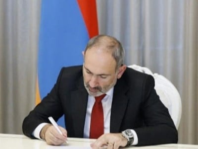 Նիկոլ Փաշինյանը մեկ տարով երկարաձգել է Էդուարդ Հարությունյանի պաշտոնավարման ժամկետը