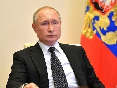 Путин обсудил с членами Совбеза ситуацию на границе Армении и Азербайджана