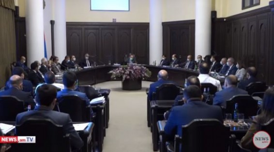 Петросян: Уровень озера Севан на 4 см ниже показателя того же дня прошлого года
