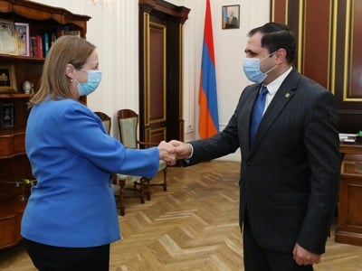 Սուրեն Պապիկյանն ընդունել է ԱՄՆ դեսպան Լին Թրեյսիին. քննարկել են Գորիս-Կապան ճանապարհի շուրջ ստեղծված իրավիճակը