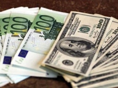 Դոլարն ու եվրոն թանկանում են
